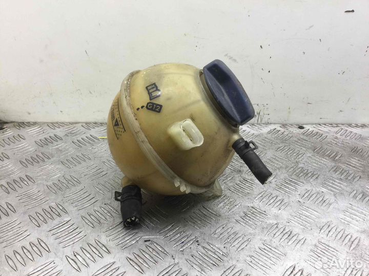 Бачок расширительный Audi A3 1j0121403b Alh