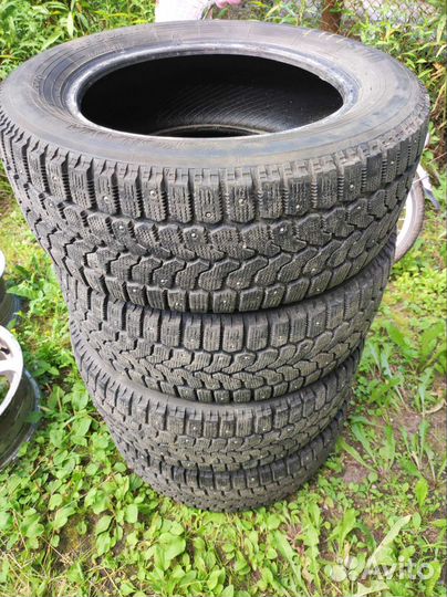 Yokohama Ice Guard IG60 195/60 R15