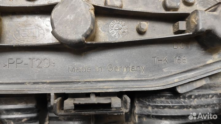 Фонарь задний левый volkswagen T5