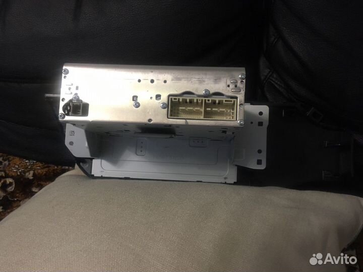 Автомагнитола на Kia Rio Xlain