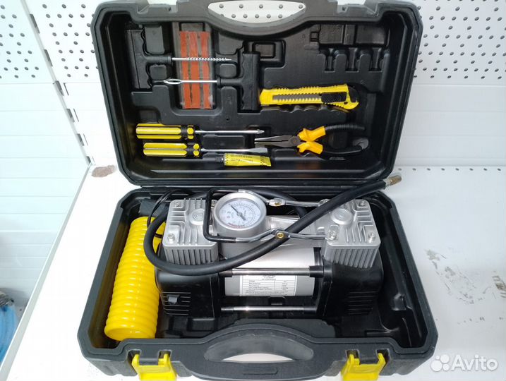 Компрессор воздушный автомобильный