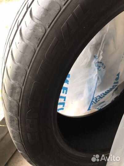 Compasal Smacher 215/50 R17 95W