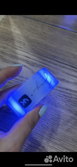 Светящийся браслет с концерта jony