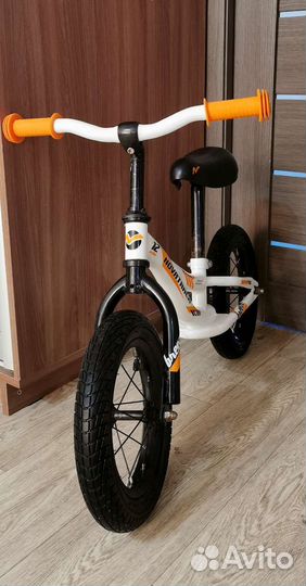 Беговел Novatrack 12