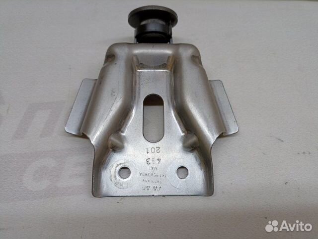 Кронштейн Volkswagen Jetta A6 cfna 2014