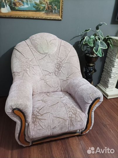 Диван и 2 кресла