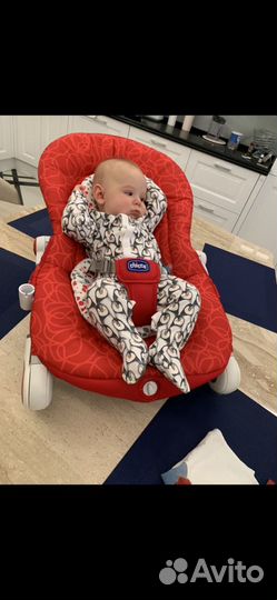 Шезлонг Chicco