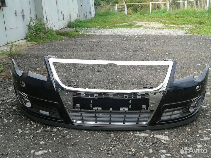 Решётка радиатора VW Passat (3C0853651AK)