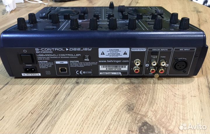 Dj контролер Behringer BCD2000