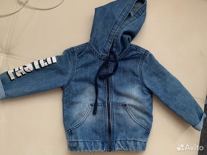 Джинсовая куртка