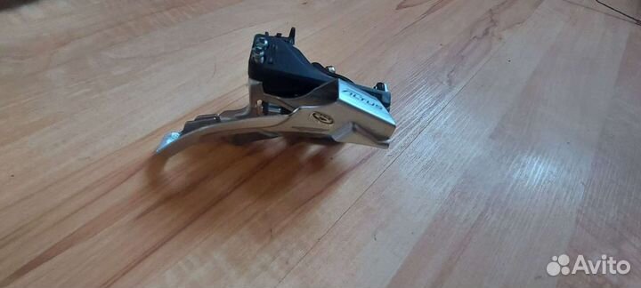 Передний переключатель shimano altus FD-M370