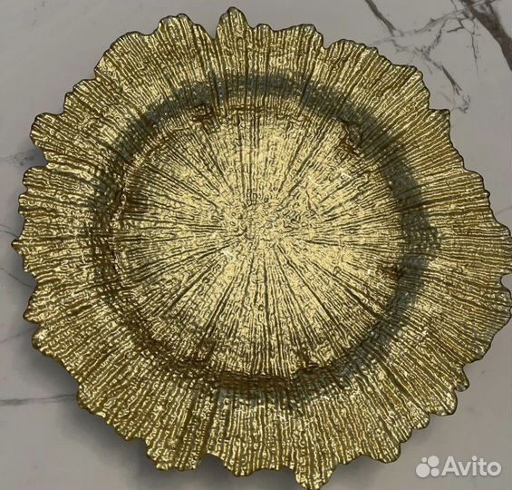 Золотая тарелка, блюдо