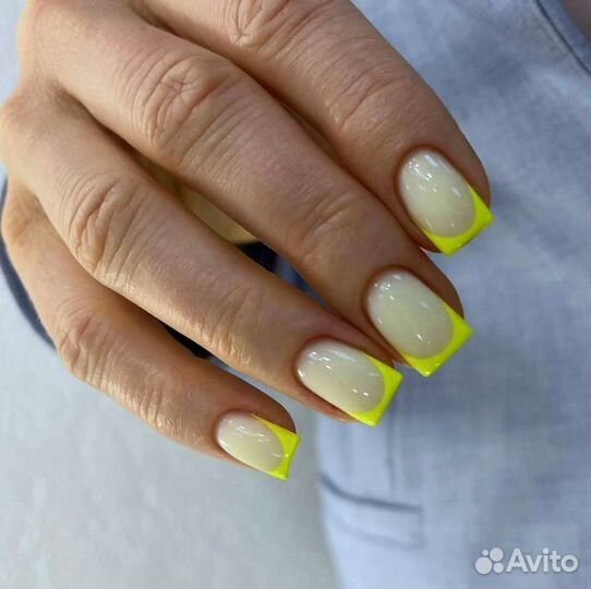 Мастер маникюра и педикюра