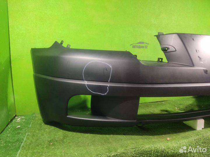 Бампер передний Mitsubishi Outlander 1