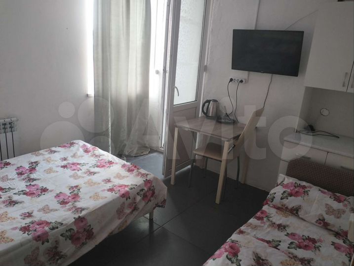 Комната 30 м² в > 9-к., 1/2 эт.