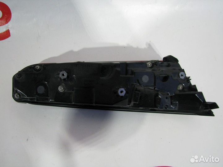 BMW 8 G14 G15 фонарь задний наружный правый 2018+