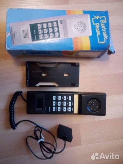 Стационарный телефон