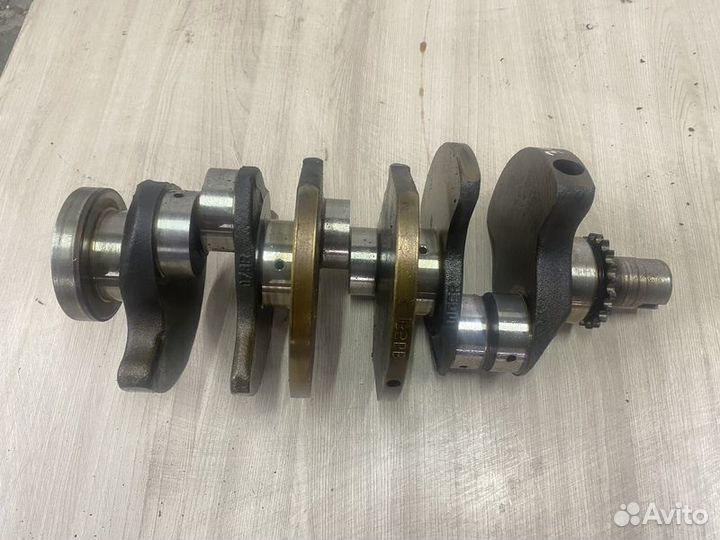 Коленвал Audi A6 C5 с1997-2005г стандарт