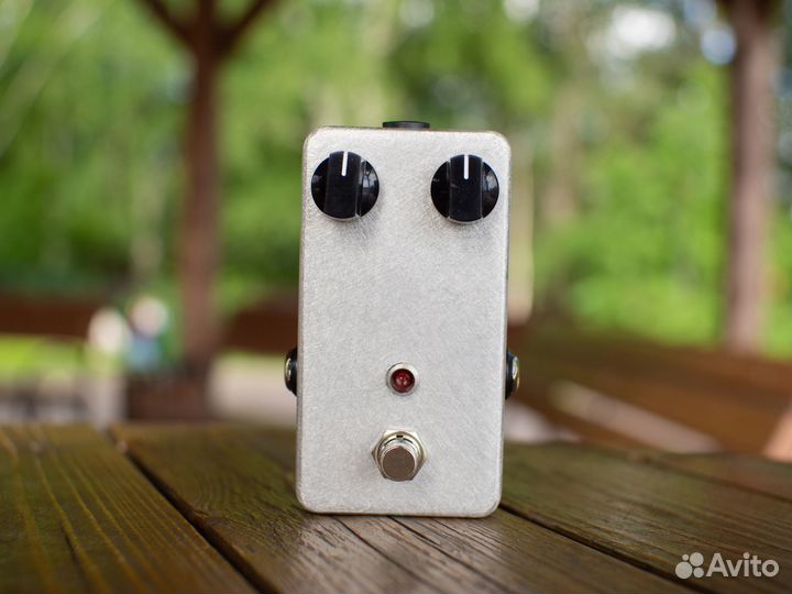 Гитарная педаль Dyna comp