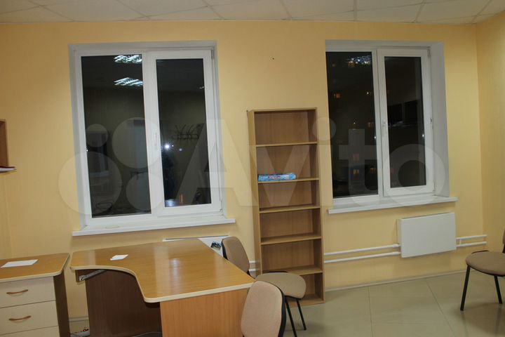 Офис, 25 м² бц «ман»