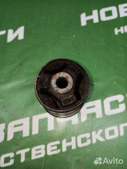 Сайлентблок балки Opel Vectra A 1990