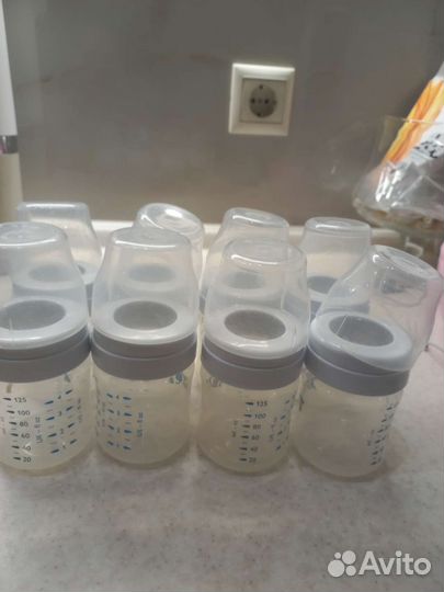 Бутылочки для кормления avent