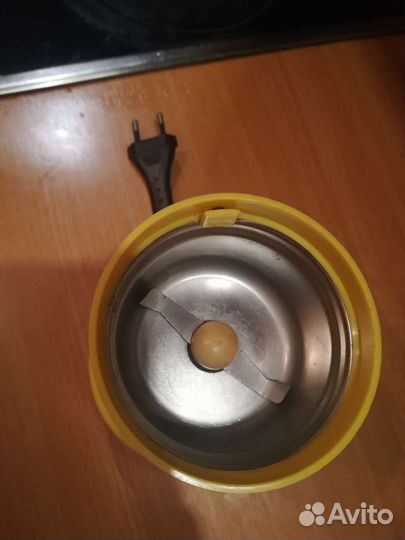 Кофемолка Микма 1990 года