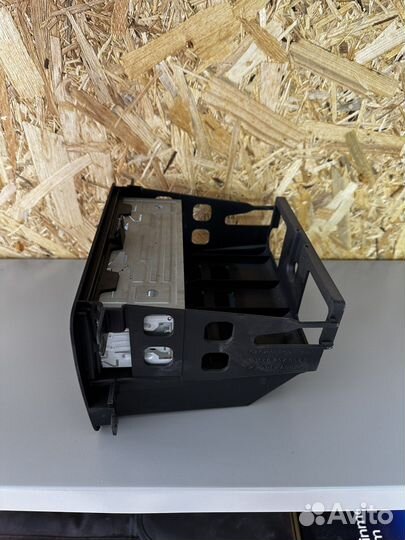 Полка от панели авто