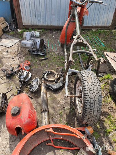 Мотоцикл Днепр по частям