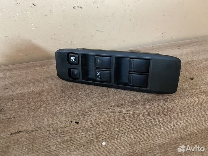 Блок управления стеклоподъемниками Primera P12