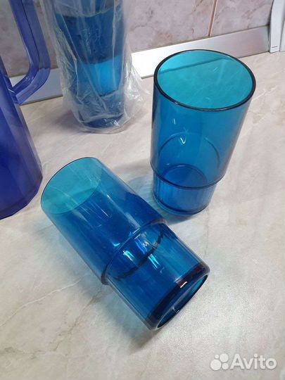 Набор кувшин + стаканы Tupperware