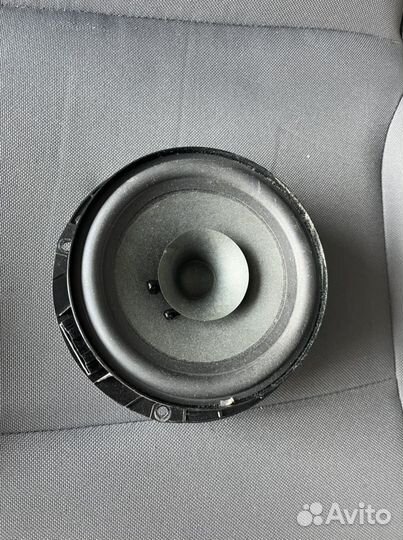 Динамик двери Volkswagen Polo