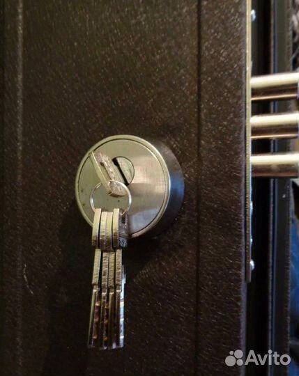 Вскрытие, установка, замена замков