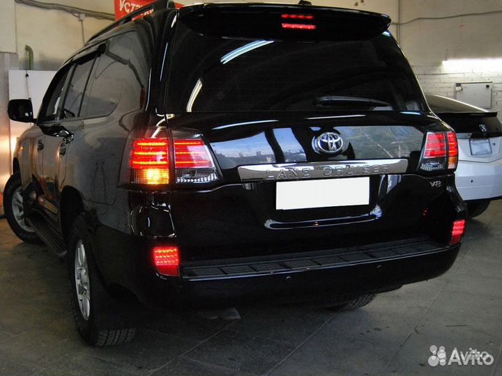 Toyota Land Cruiser 200 (2008-2015гг) Фонари новые