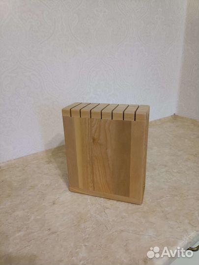 Деревянная подставка для ножей
