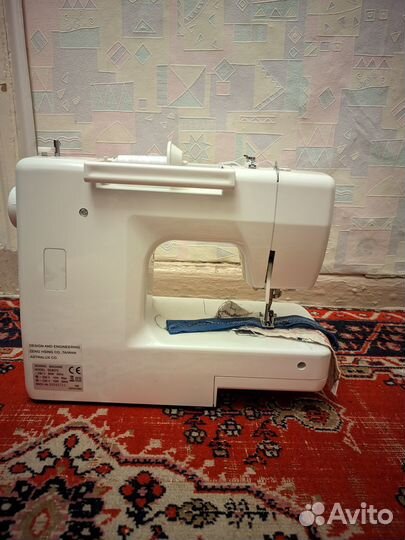 Швейная машина AstraLux DC 8373