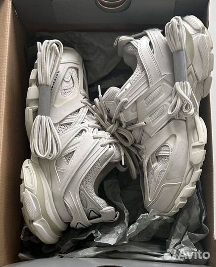 Balenciaga track 1 white