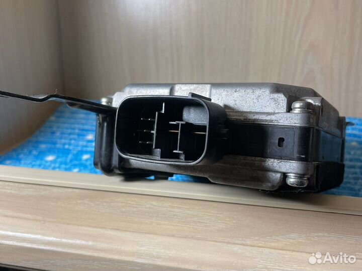 Блок управления рейки is250 is300 Lexus