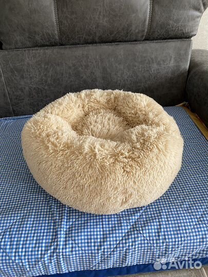 Лежанка для собак и кошек