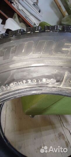 Bridgestone Blizzak Revo GZ 215/60 R16 S