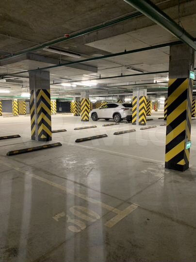Машиноместо, 15 м²