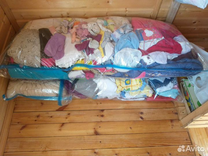 Одежда и обувь детская от 1 до 7 