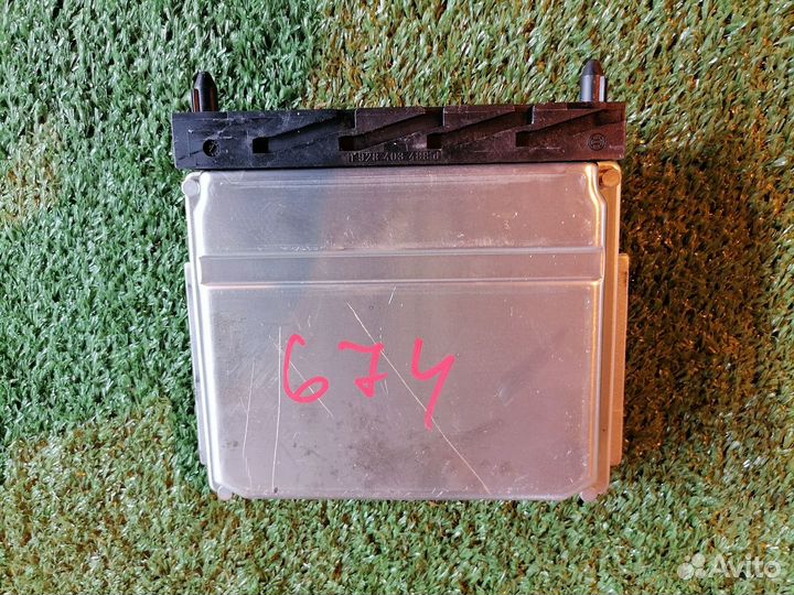 Блок управления двигателем B5254T2 30668478A Volvo