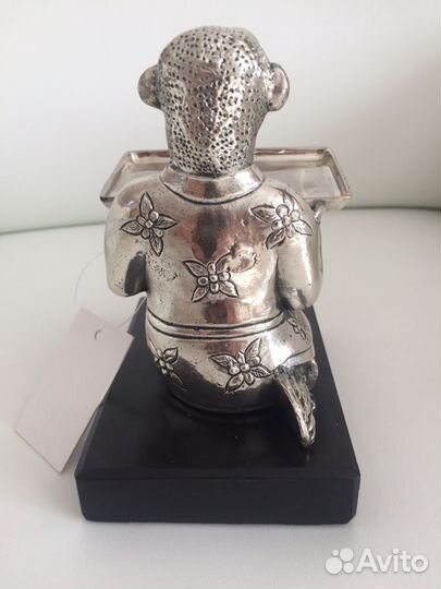 Статуэтка-Визитница