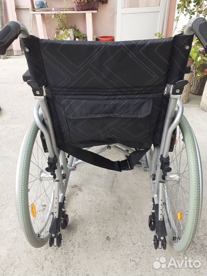 Коляска инвалидная