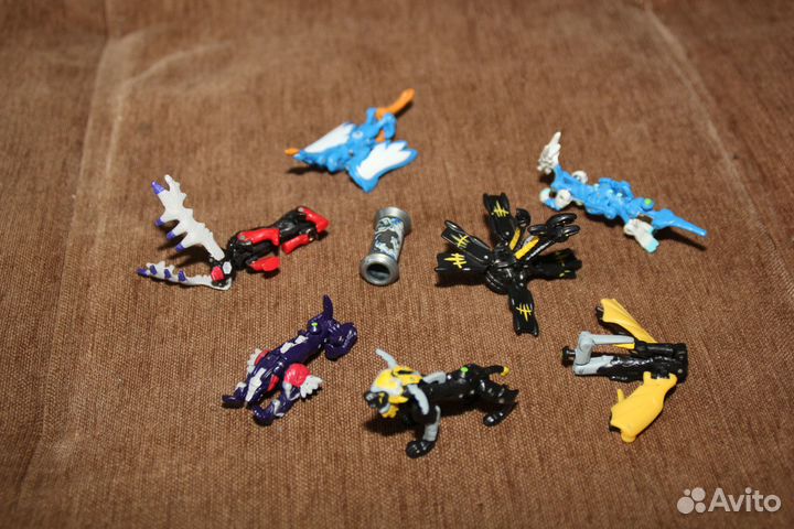 Monsuno игрушка