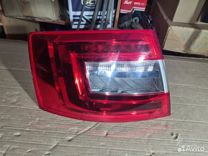 Фонарь задний Skoda Octavia 2015