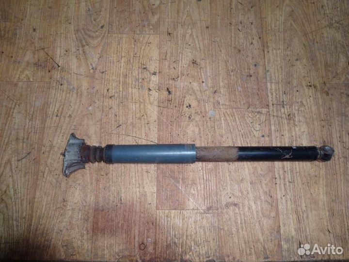 Амортизатор задний левый Ford Focus II 2008-2011