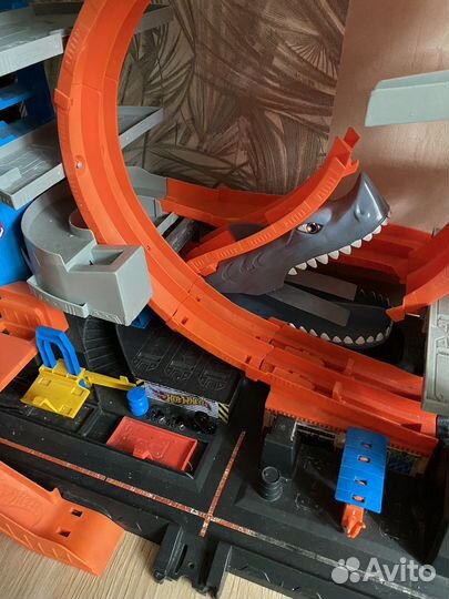 Hot wheels парковка