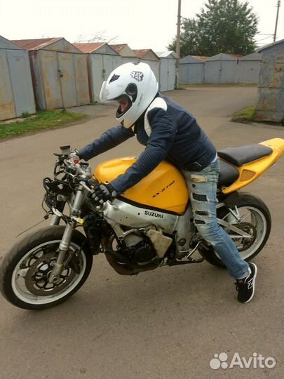 Мотокуртка кожаная мужская